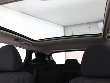Nissan Qashqai II Crossover 1.6 dCi 130KM 2015 Nissan Qashqai Navi Panorama Czujniki parkowania, zdjęcie 37