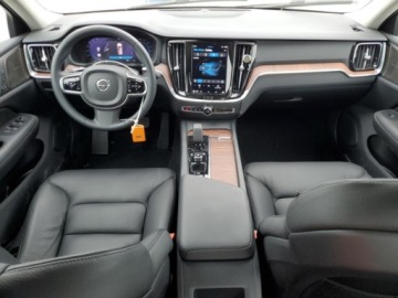 Volvo S60 III 2024 Volvo S60 2024r., 4x4, 2.0L 2.0 Hybryda 247KM, zdjęcie 6