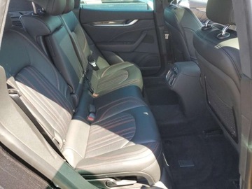 Maserati Levante 2022 Maserati Levante Base 2022 3.0l 3.0 Benzyna 345KM, zdjęcie 11