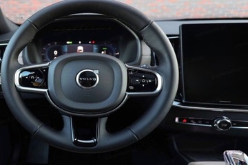 Volvo XC90 II SUV Plug-In Facelifting 2024 2.0 T8  455KM 2025 VOLVO XC90 AWD Plug-In Hybrid Plus Bright 7os 2.0 (455KM) 2025, zdjęcie 7