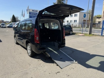 Opel Combo E Kombivan 1.5 Diesel 131KM 2020 Opel Combo Life Niepełnosprawnych inwalida, zdjęcie 8