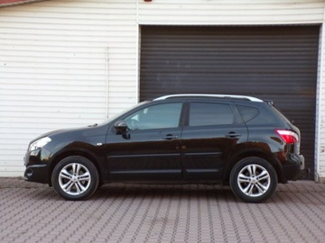 Nissan Qashqai I Crossover 2.0 140KM 2010 Nissan Qashqai Automat / Napęd 4x4 / 2.0 /, zdjęcie 14