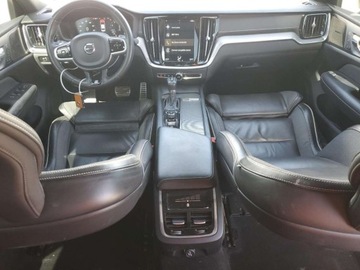 Volvo S60 III Sedan 2.0 T5 250KM 2020 Volvo S60 T5 R-Design 2020 2.0l 2.0 Benzyna 250KM, zdjęcie 8