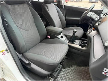 Toyota RAV4 III MPV Facelifting 2.2 D-4D 150KM 2011 Toyota RAV 4, zdjęcie 17