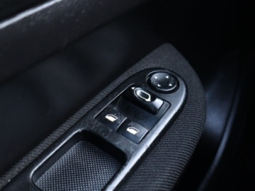 Peugeot 307 I Kombi 2.0 HDi 8V 90KM 2004 Peugeot 307 2.0 HDI, Klima, Klimatronic, El. szyby, zdjęcie 14