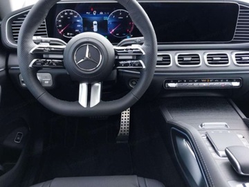 Mercedes GLS X167 SUV Facelifting 3.0 450d 367KM 2025 MERCEDES-BENZ GLS 450 d 4-MATIC AMG Line 3.0 (367KM) 2025, zdjęcie 5