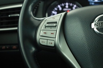 Nissan Qashqai II Crossover 1.2 DIG-T 115KM 2016 Nissan Qashqai 1.2 DIG-T, Salon Polska, zdjęcie 16