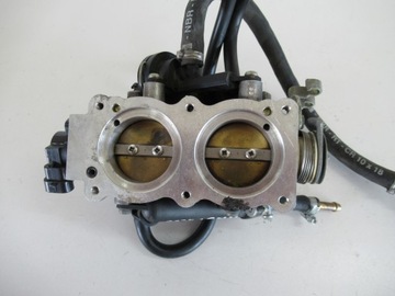 APRILIA RSV 1000 инжекторный дроссель