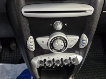 Mini One II Hatchback 1.4 75KM 2009 MINI One 1.4 75KM Serwisowany w ASO do 2019 Manual 1 Właściciel od 5 lat, zdjęcie 10
