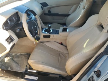 Aston Martin V8 Vantage III 2008 Aston Martin V8 Vantage 2008 4.3l 4.3 Benzyna 380KM, zdjęcie 7