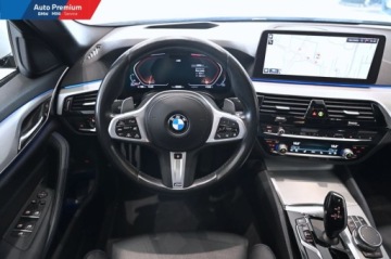 BMW Seria 5 G30-G31 2021 BMW Seria 5 530d xDriveFV23Podgrzewanie KierownicyFotel SportBMW Laserlight, zdjęcie 11