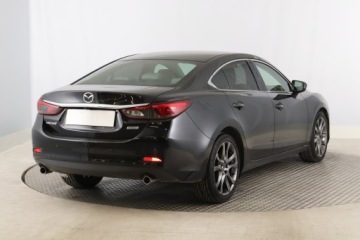 Mazda 6 III Sedan 2.0 SKYACTIV-G 165KM 2015 Mazda 6 2.0 Skyactiv-G, Salon Polska, Skóra, Navi, zdjęcie 4