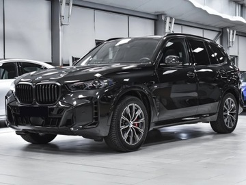 BMW X5 G05 SUV Facelifting 3.0 30d 298KM 2025 BMW X5 xDrive30d mHEV M Sport 298KM