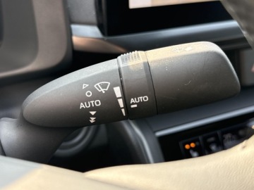 Toyota C-HR II SUV 1.8 Hybrid 140KM 2024 Toyota C-HR 1.8 Hybrid Style 1.8 Hybrid Style | au, zdjęcie 19