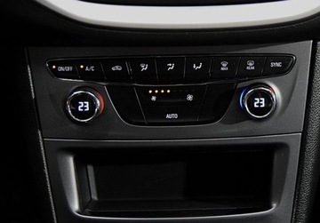 Opel Astra K Hatchback Facelifting 1.2 Turbo 110KM 2020 Opel Astra PL Salon _ Klimatronic _ Swiatla do jazdy dziennej _ 1.2 110KM, zdjęcie 17