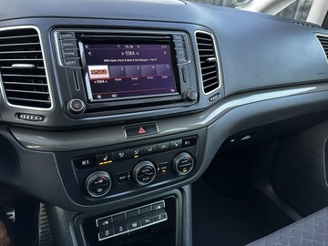 Volkswagen Sharan II Van Facelifting 2.0 TDI SCR 150KM 2018 Volkswagen Sharan Kamera, Grzane fotele, El.drzwi, zdjęcie 20