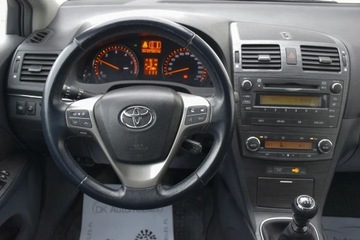 Toyota Avensis II Kombi 2.0 D-4D 126KM 2009 Toyota Avensis TOYOTA AVENSIS 2.0D4D 126KM Xenon Czujniki Parkowania Salon, zdjęcie 25