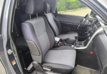 Suzuki Grand Vitara II SUV 1.6 i 16V 106KM 2006 Suzuki Grand Vitara Oplacony udokumentowany przebieg bezwypadkowy sprawny, zdjęcie 20