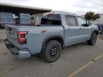 Nissan 2023 Nissan Frontier 2023, 3.8L, 4x4, PRO-4X, od ubezpieczalni 3.8 Benzyna 310KM, zdjęcie 3