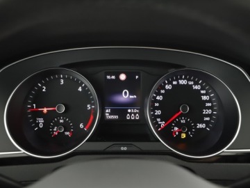 Volkswagen Passat B8 Variant Facelifting 2.0 TDI SCR 200KM 2023 Volkswagen Passat Alltrack | APP | Panorama | Hak, zdjęcie 14