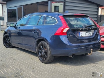 Volvo V60 I Kombi Facelifting 1.6 D2 115KM 2013 Volvo V60 115KM 2013r 230TysKm Automat Oleje Filtry Rozrzad Olej w skrzyni, zdjęcie 4