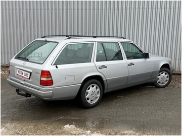 Mercedes W124 Sedan 2.5 D 113KM 1995 Mercedes-Benz W124 E 250, zdjęcie 7