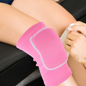 OCHRONA NA KOLANO Z GĄBKI OCHRANIACZE FITNESS