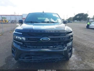 Ford Expedition III 2022 Ford Expedition Limited 2022 3.5 Benzyna 400KM, zdjęcie 7