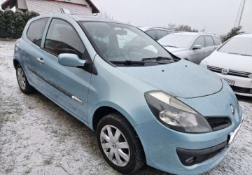 Renault Clio III Hatchback 5d 1.2 i 16V 65KM 2007 Renault Clio Renault Clio III Renault Clio 1.2 2007 KlimaSzyberdach Roleta, zdjęcie 1