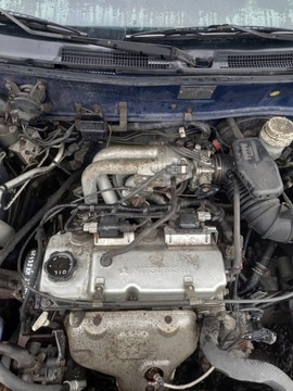 NÁDRŽ PALIVA MITSUBISHI COLT CJ0 CJO 02R 1,3 KLIMA TĚSNÝ KOMPLETNÍ