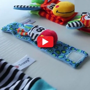 ДЕТСКИЕ ПОГРЕМКИ ПОГРЕМКИ НАРУЧКИ НОСОЧКИ 4 шт.