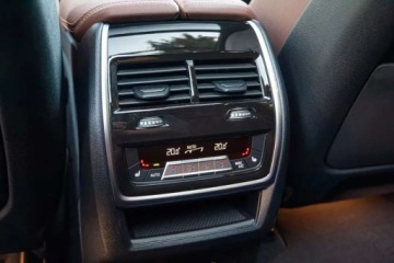 BMW X5 G05 SUV Facelifting 3.0 40i 381KM 2026 BMW X5 Pneumatyczne zawieszenie Skretna tylnia os Duzy Rabat 3.0, zdjęcie 19