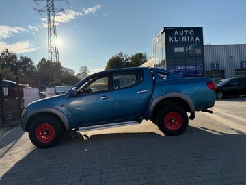 Mitsubishi L200 IV Double Cab 2.5 DOHC 136KM 2006 Mitsubishi L200 ZAMIEN zostaw w rozliczeniu Webasto Wyciągarka, zdjęcie 4