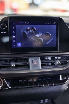 Lexus UX Crossover Facelifting 2.0 250h 184KM 2023 Lexus UX 250h GPF F Sport Design 2WD 2.0 Hybryda 184KM, zdjęcie 16