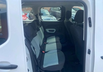Citroen Berlingo III Osobowy M 1.5 BlueHDi 102KM 2019 Citroen Berlingo Citroen Berlingo III 2019 1.5 Diesel 102KM, zdjęcie 9