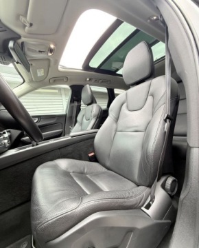 Volvo XC60 II Crossover D3 150KM 2019 Volvo XC 60 Volvo XC 60 2.0 Diesel 150KM, zdjęcie 6