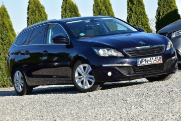 Peugeot 308 II SW 1.6 BlueHDi 120KM 2015 Peugeot 308 1,6Hdi 120Km Led Navi Kamera Panorama