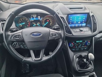 Ford Kuga II SUV Facelifting 1.5 EcoBoost 150KM 2017 Ford Kuga Ford Kuga 1.5 EcoBoost FWD Trend ASS, polski salon, 1.5 Benzyna, zdjęcie 14