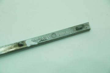 ХРОМИРОВАННАЯ ПОЛОСА РЕШЕТКИ РАДИАТОРА ЛЕВАЯ ВТОРАЯ СВЕРХУ MERCEDES CL W215