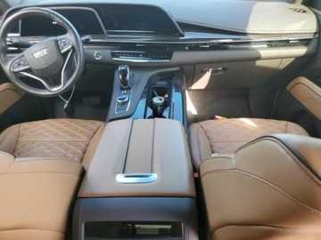 Cadillac Escalade III 2022 Cadillac Escalade 2022 Cadillac Escalade 2WD 4dr Premium Luxury 6.2 Benzyna, zdjęcie 7