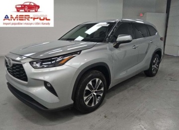 Toyota Highlander III 2022 Toyota Highlander XLE 2022 3.5 Benzyna 295KM
