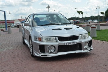 Mitsubishi Lancer Evolution IV 2.0 Turbo 280KM 1998 Mitsubishi Lancer Evolution 2.0 benzyna 280KM 4X4 1998r, zdjęcie 4