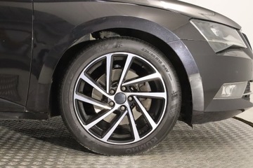 Skoda Superb III Kombi 2.0 TDI 190KM 2017 Skoda Superb 2.0 TDI, Salon Polska, Serwis ASO, zdjęcie 14