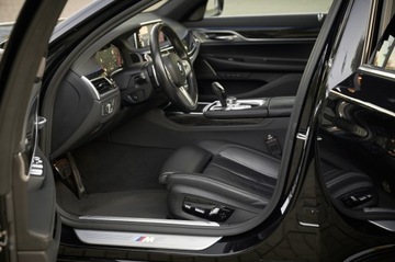 BMW Seria 7 G11-G12 Sedan Facelifting 3.0 730d 286KM 2022 M-PAKIET Z PEŁNYM PAKIETEM CHROM__ MEGA WYPOSAŻENIE, zdjęcie 17