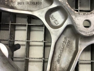 ДИСОК ЗАДНЕГО КОЛЕСА 130/70-13 SUZUKI AN 400 BURGMAN 23kW (33KM) 400CM3 2004 г.