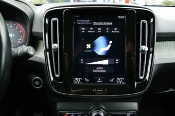 Volvo XC40 Crossover 1.5 T3 163KM 2020 Volvo XC 40 1,5 T3-163Km Full Led Skóra Grzanax4, zdjęcie 35
