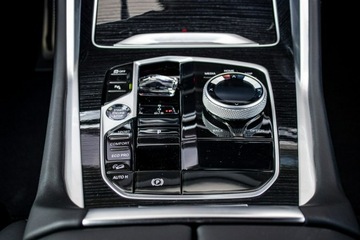 BMW X6 G06 SUV Facelifting 3.0 30d 298KM 2025 BMW X6 xDrive30d, Dostępny od ręki!, zdjęcie 18