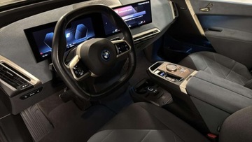 BMW iX SUV 71kWh 326KM 2022 BMW iX BMW Model iX40 M Salon Polska F-ra Vat 23 Elektryczny 326KM, zdjęcie 7