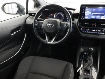 Toyota Corolla XII 2021 Toyota Corolla 2.0 Hybrid, Salon Polska, zdjęcie 6