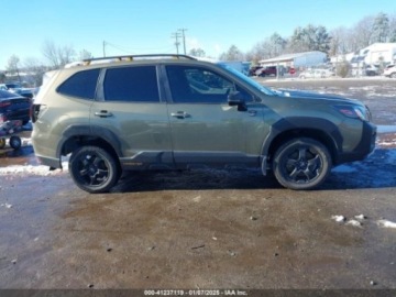Subaru 2022 Subaru Forester Wilderness, 2022r., 4x4, 2.5L 2.5 Benzyna 182KM, zdjęcie 4
